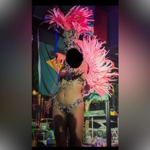 Samba costume